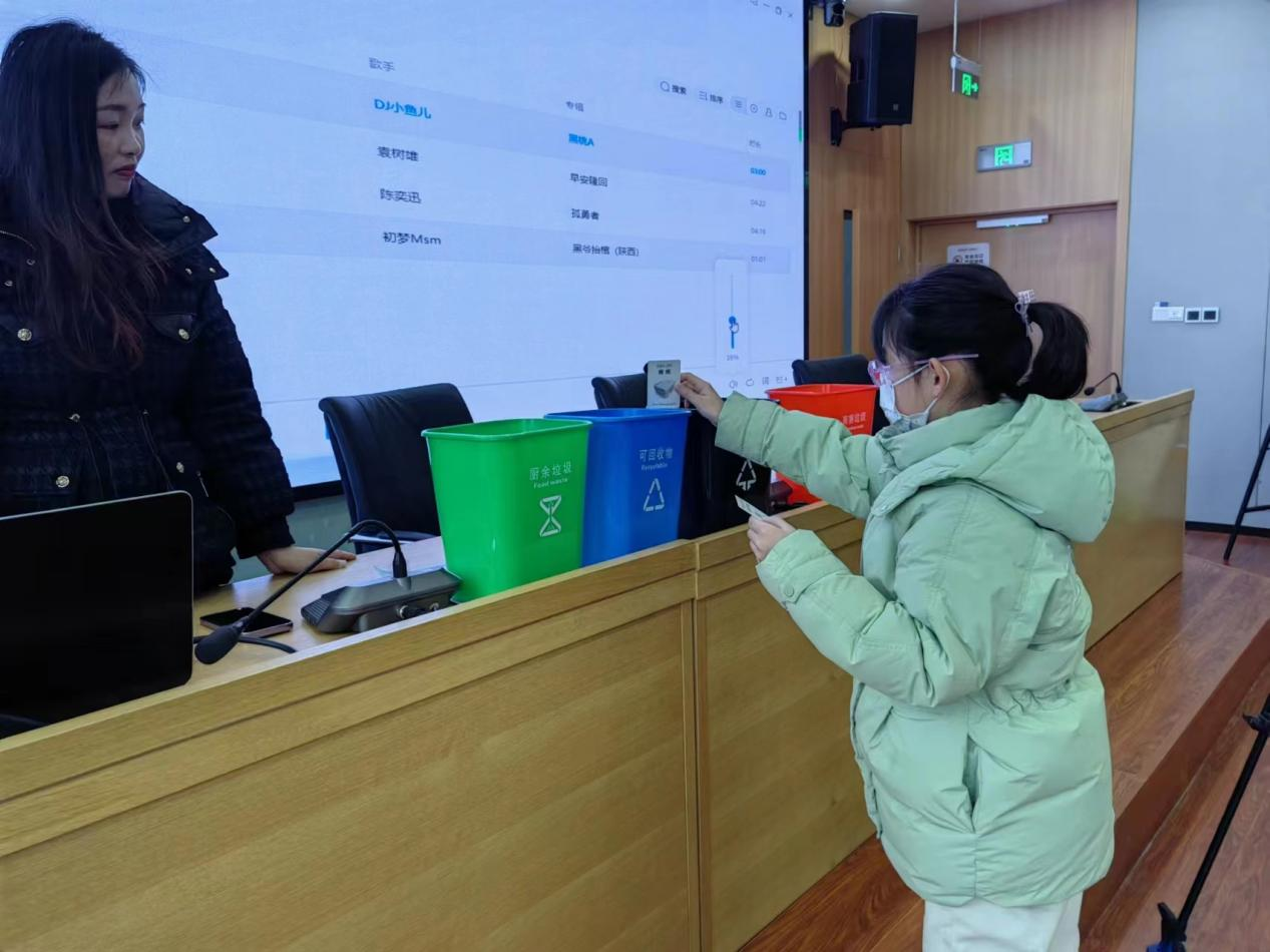 華展貓先生，校園垃圾分類活動，智能垃圾分類