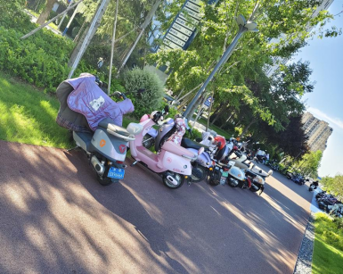 貓先生智能電動車無線充電樁合作，垃圾分類設備廠家